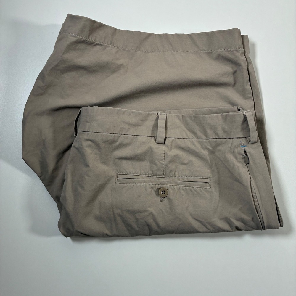Vineyard Vines‎ On-The-Go Shorts 46 Tan Performance Stretch Golf Chino